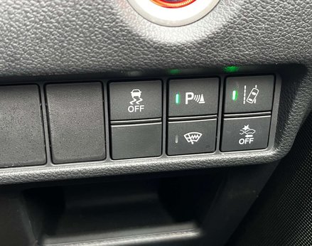 Honda CR-V 2.0 CR-V SR i-MMD CVT 4WD 5dr 62