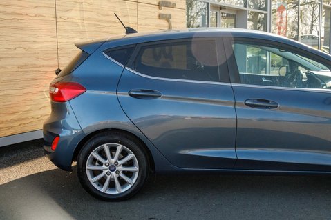 Ford Fiesta TITANIUM X 7
