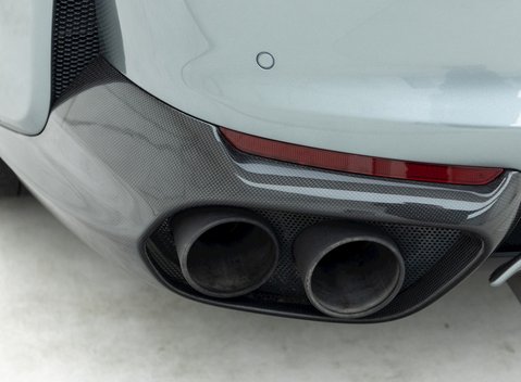 Ferrari 812 Superfast 27