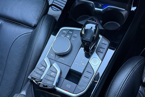 BMW 1 Series 118I M SPORT AUTOMATIC - FULL BMW SERVICE HISTORY -APPLE CARPLAY 4