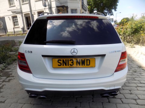 Mercedes-Benz C Class 6.3 C63 V8 AMG Edition (457bhp) 29