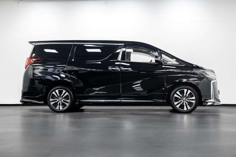 Toyota Alphard 2.5 MPV 2.5 SUV Automatic Petrol 15