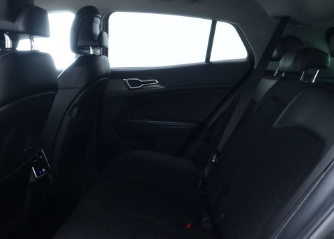 Kia Sportage 1.6 Sportage 3 HEV Auto 5dr 54