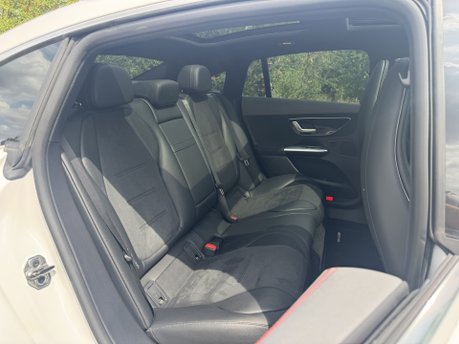 Mercedes-Benz EQE EQE 300 AMG Line Premium Auto Electric 89 KWH Battery PAN ROOF/VAT Q 28