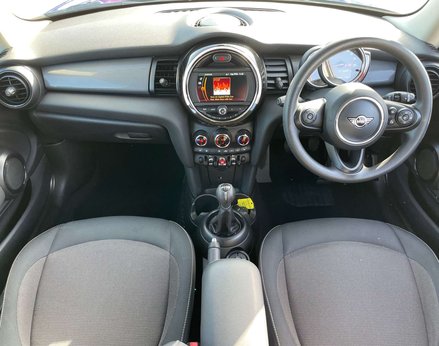 Mini Hatch 1.5 Cooper Classic 3dr 2