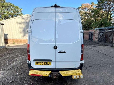 Mercedes-Benz Sprinter 2.1 316 CDI Progressive RWD L2 H2 Euro 6 (s/s) 5dr 6