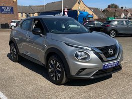 Nissan Juke 1.0 Juke Acenta DiG-T 5dr 4