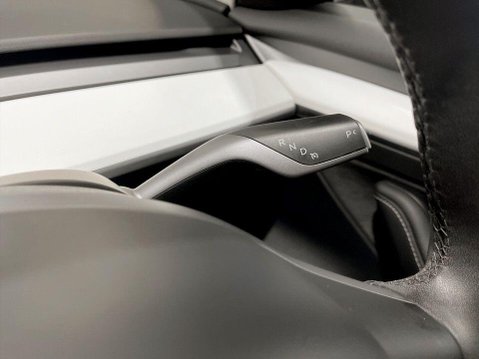 Tesla Model 3 Saloon 4dr Electric Auto RWD (241 bhp) 17