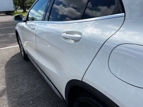 Mercedes-Benz GLA 2.1 GLA 200 D AMG Line 5dr 48