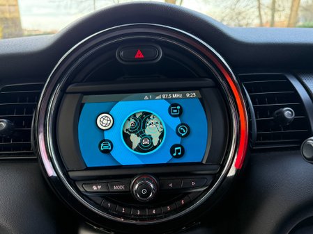 Mini Hatch COOPER CLASSIC 39