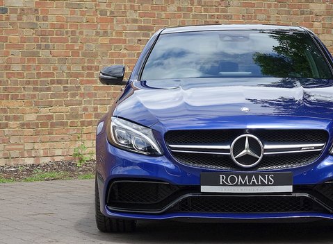 Mercedes-Benz C Class C63 Saloon 22