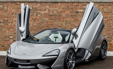 McLaren 570S Spider 7