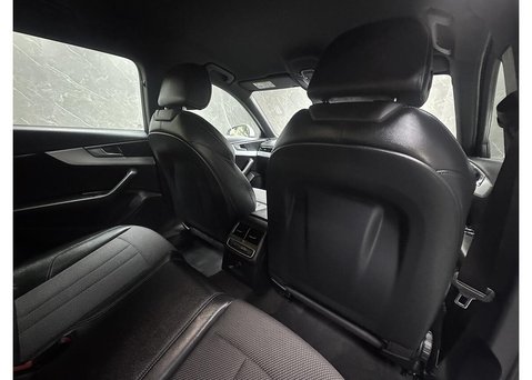 Audi A4 3.0 TDI V6 S line Estate 5dr Diesel S Tronic quattro Euro 6 (s/s) (218 ps) 45