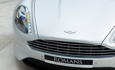 Aston Martin Virage 23