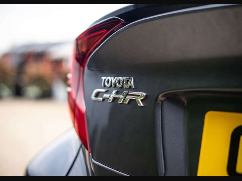 Toyota C-HR 2.0 C-HR GR Sport HEV CVT 5dr 23