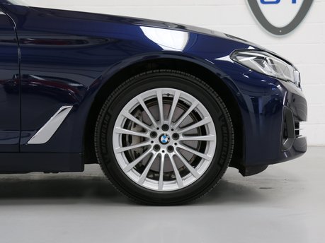 BMW 5 Series 530d xDrive SE MHEV - Nappa Leather, Comfort Plus Pack, Adaptive Cruise, HK Service History