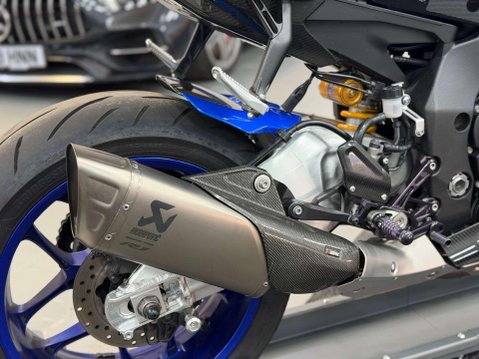 Yamaha R1M 1000 Super Sports Petrol Manual Euro 5 (200 ps) 19