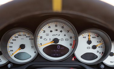 Porsche 911 GT3 RS (997.2) 18