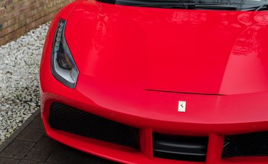 Ferrari 488 Spider 22