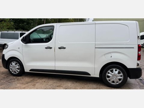 Peugeot Expert 1.6 BlueHDi 1000 Professional Standard Panel Van 6dr Diesel Manual MWB Euro 19