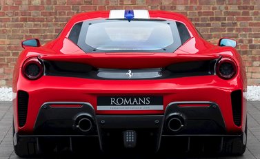 Ferrari 488 Pista 5
