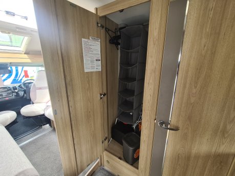 Elddis Majestic 115 10