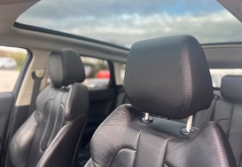 Land Rover Range Rover Evoque 2.2 SD4 PURE TECH AUTO 24