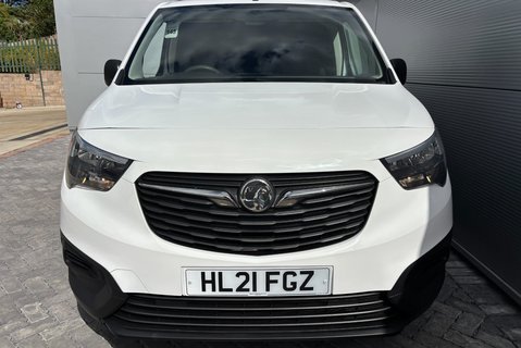 Vauxhall Combo L1H1 2300 100 ps Dynamic Panel Van - No VAT 12