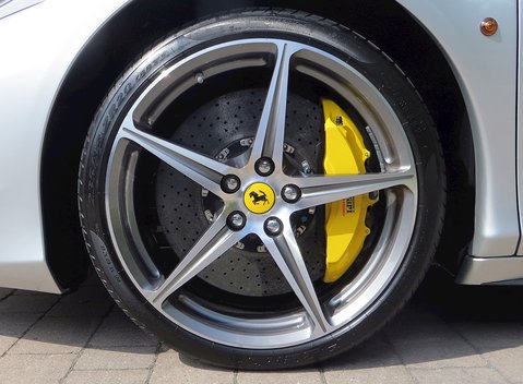 Ferrari 458 Italia 7