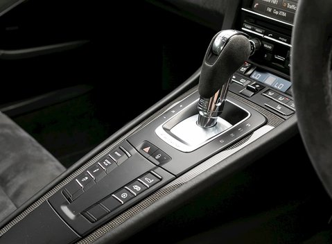 Porsche 911 (991) Carrera GTS 19