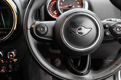 Mini Countryman COOPER CLASSIC 19