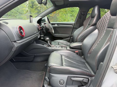 Audi RS3 2.5 RS 3 TFSI Quattro Semi-Auto 4WD 4dr 26