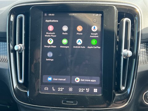 Volvo XC40 B4 PLUS AWD MHEV 24