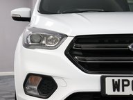 Ford Kuga ST-LINE 39