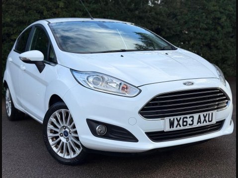 Ford Fiesta 1.0T EcoBoost Titanium Euro 5 (s/s) 5dr 1