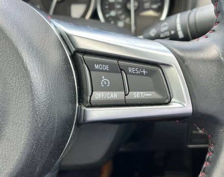 Mazda MX-5 SPORT NAV 45