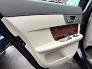 Jaguar XF 3.0d V6 Premium Luxury Saloon 4dr Diesel Auto Euro 5 (s/s) (240 ps) 12