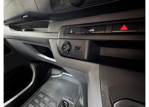 Citroen Dispatch 2.0 BlueHDi 1400 Enterprise Pro M Panel Van 6dr Diesel Manual FWD 2 Euro 6 55