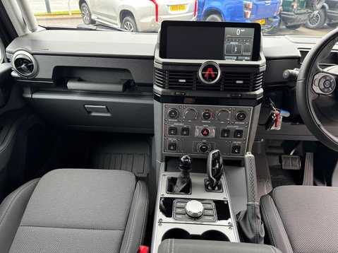 Ineos Grenadier 3.0P Utility Wagon Auto 4WD Euro 6 (s/s) 6dr 33