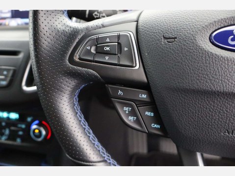 Ford Focus 2.3 Focus RS 4WD 5dr 43