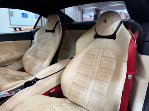 Ferrari California 3.8 V8 T Convertible 2dr Petrol F1 DCT Euro 6 (s/s) (560 ps) 40