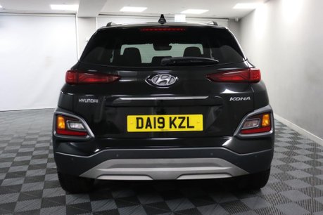 Hyundai KONA PREMIUM 8