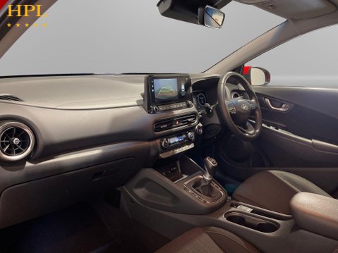 Hyundai KONA 1.0 T-GDi MHEV Premium SUV 5dr Petrol Hybrid Manual Euro 6 (s/s) (120 ps) 15