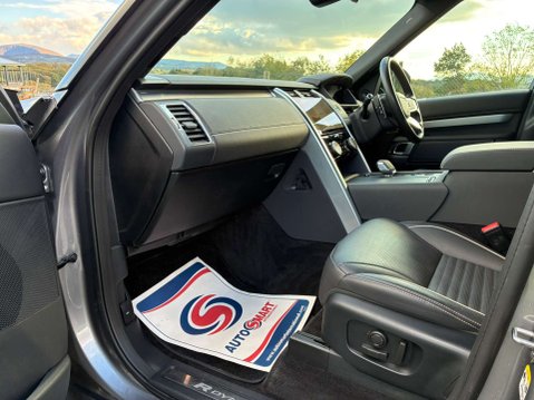 Land Rover Discovery 3.0 Discovery R-Dynamic HSE D MHEV Auto 4WD 5dr 11