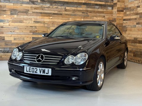 Mercedes-Benz CLK 3.2 CLK320 Elegance Coupe 2dr Petrol Automatic (250 g/km, 215 bhp) 