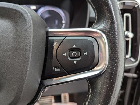 Volvo XC40 1.5 XC40 R-Design T5 Recharge Auto 5dr 77