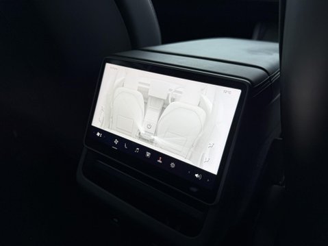 Tesla Model 3 Saloon 4dr Electric Auto RWD (208 ps) 31