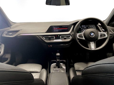 BMW 1 Series 1.5 118i M Sport Hatchback 5dr Petrol Manual Euro 6 (s/s) (140 ps) 19