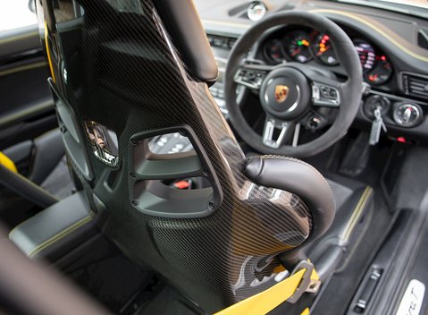 Porsche 911 (991.2) Carrera T 13