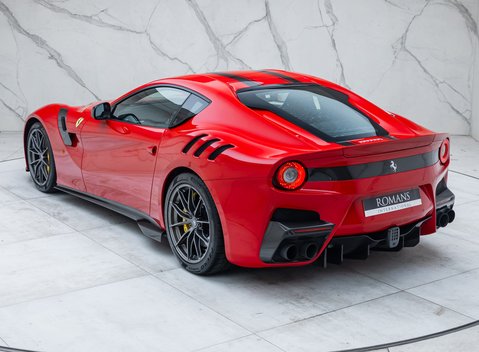 Ferrari F12 TDF 12